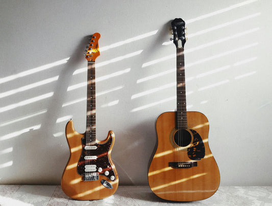 Acoustic vs Electric Guitar: Which Should You Start With?