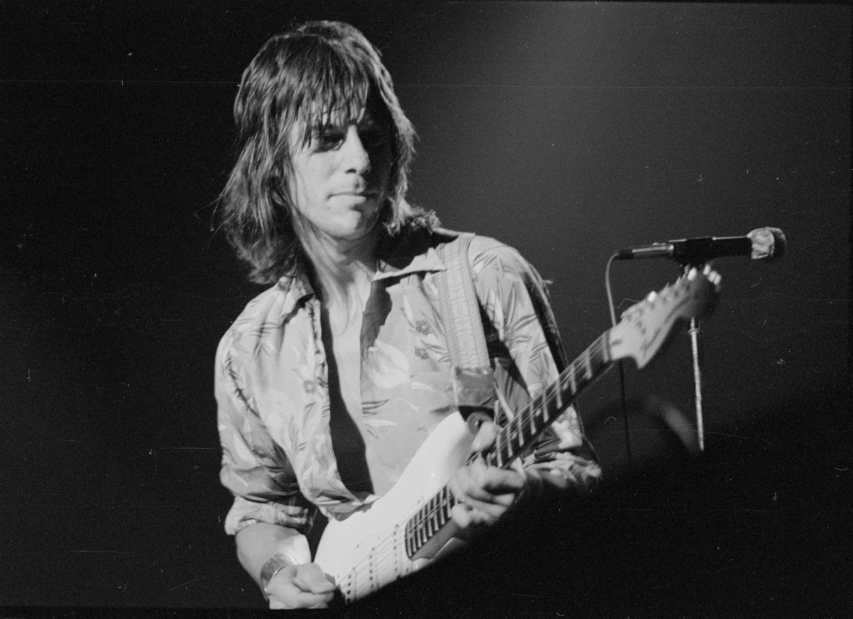 Jeff Beck — featured image